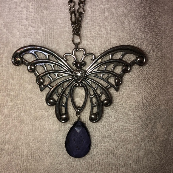 Jewelry - Long butterfly necklace